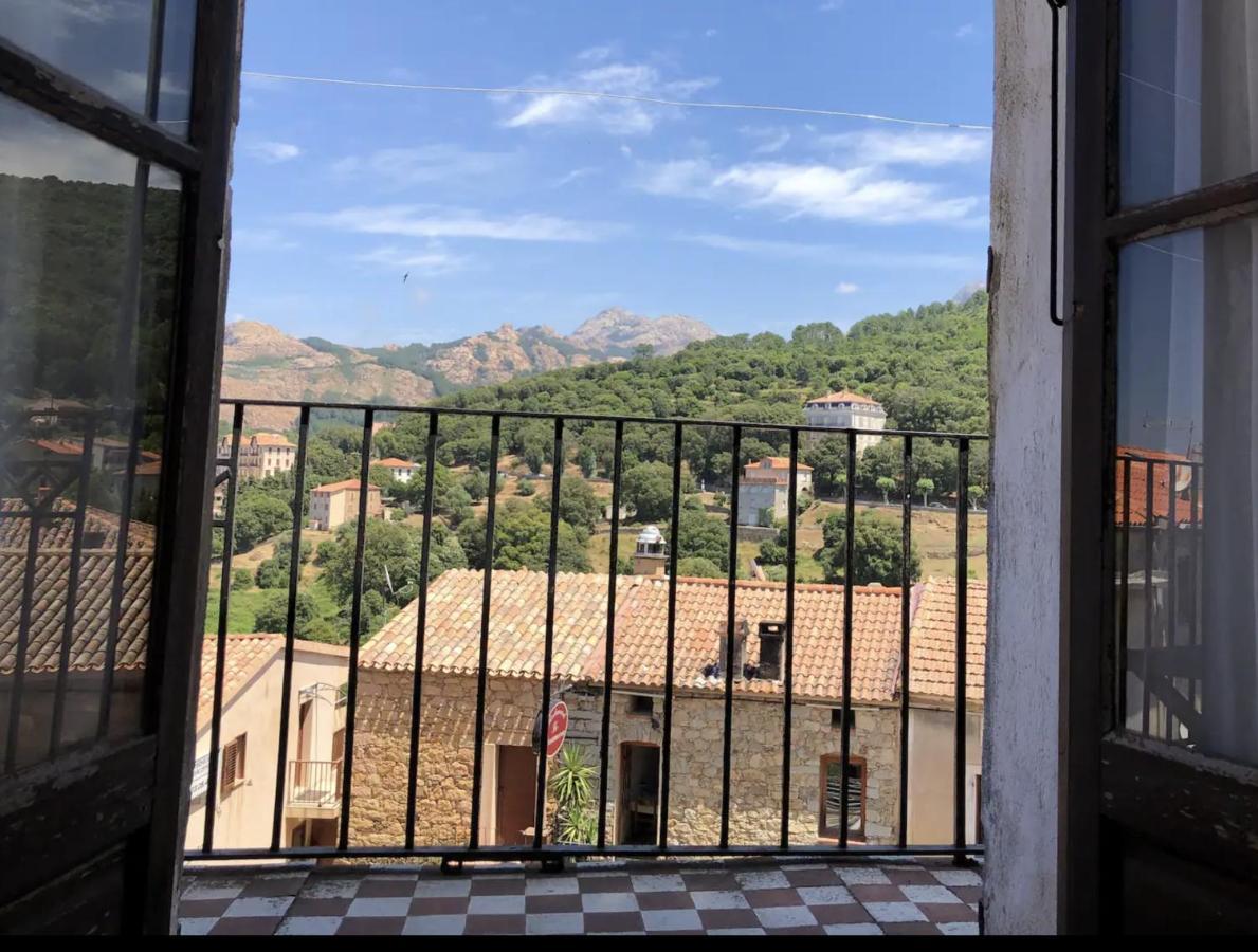 La Coletta Bel Appartement Typique Avec Balcon Centre Piana Piana  Eksteriør billede