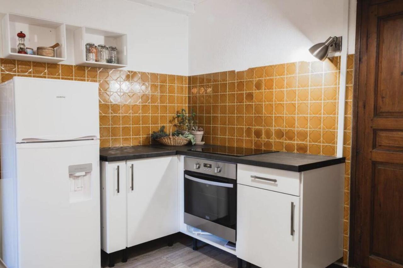 La Coletta Bel Appartement Typique Avec Balcon Centre Piana Piana  Eksteriør billede